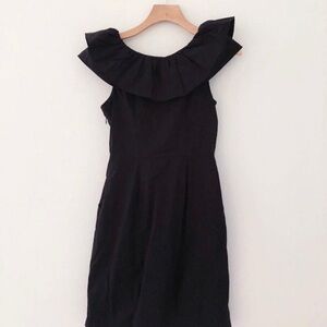 BCBG Paris Women’s black taffeta ruffle shoulder holiday party dress size 4
